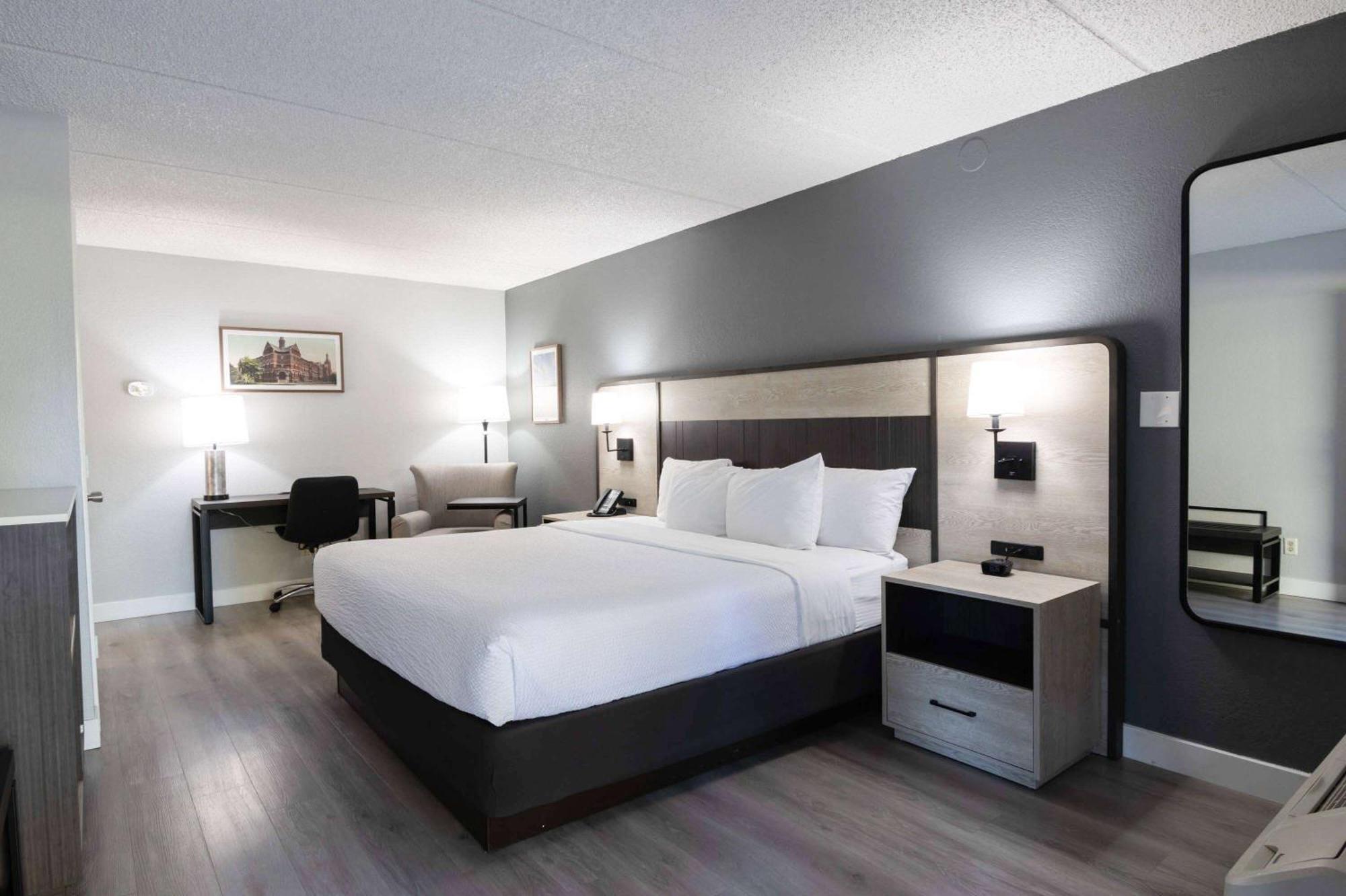 La Quinta Inn By Wyndham Stockton Exteriér fotografie