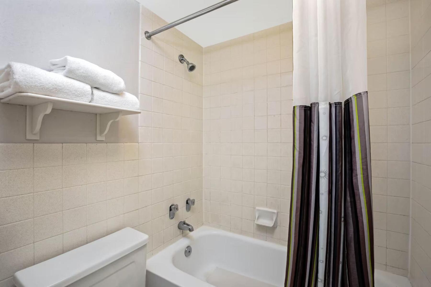 La Quinta Inn By Wyndham Stockton Exteriér fotografie